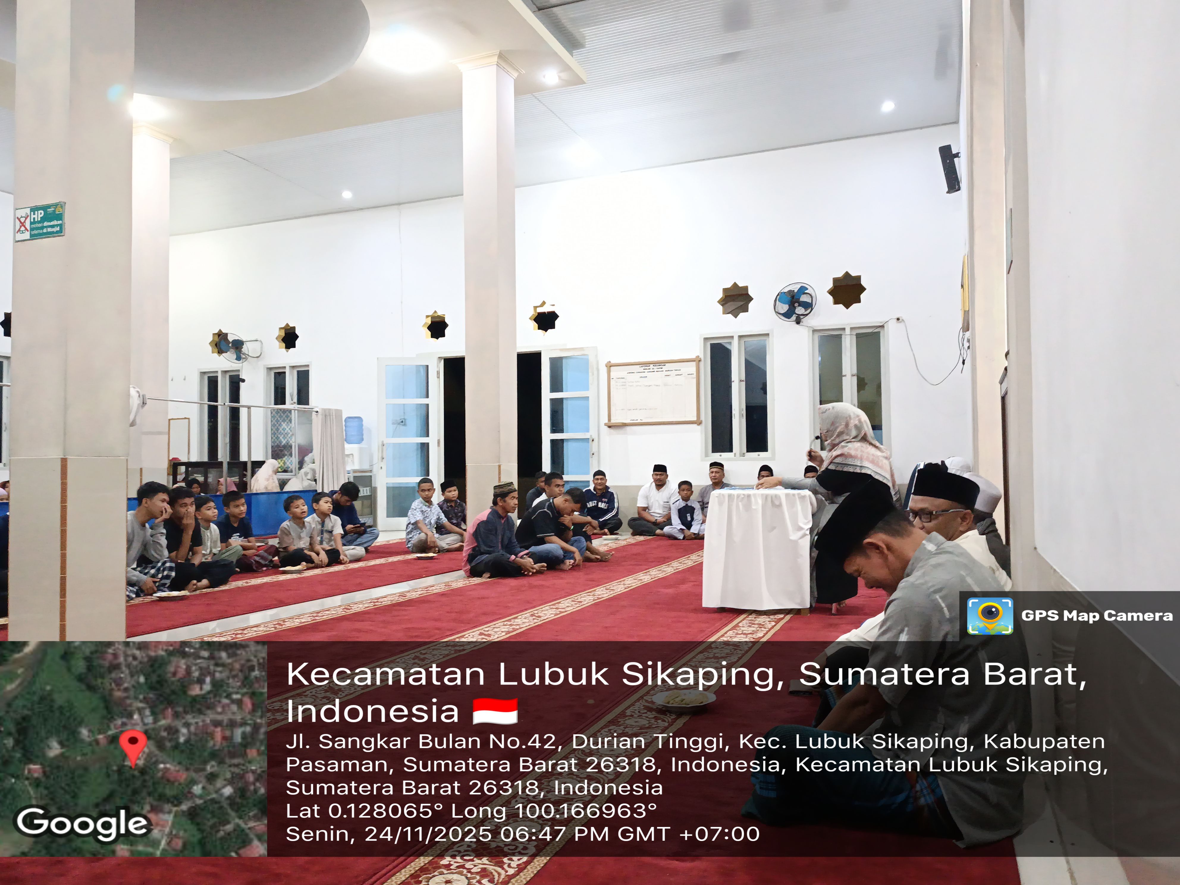 Hujan Tak Surutkan Semangat: Wirid Remaja Bangkit Nagari Durian Tinggi Berjalan Sukses